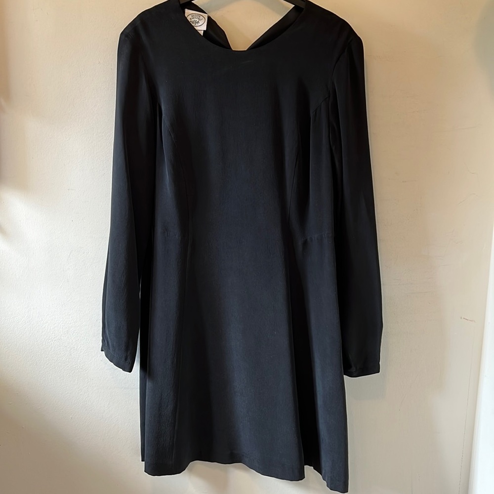 Laura Ashley Women’s 4 Black Silk Dress